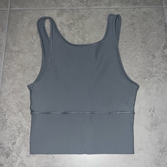 Lululemon
POWER PIVOT TANK TOP *RIB
Rhino Grey - Picture 3 of 6
